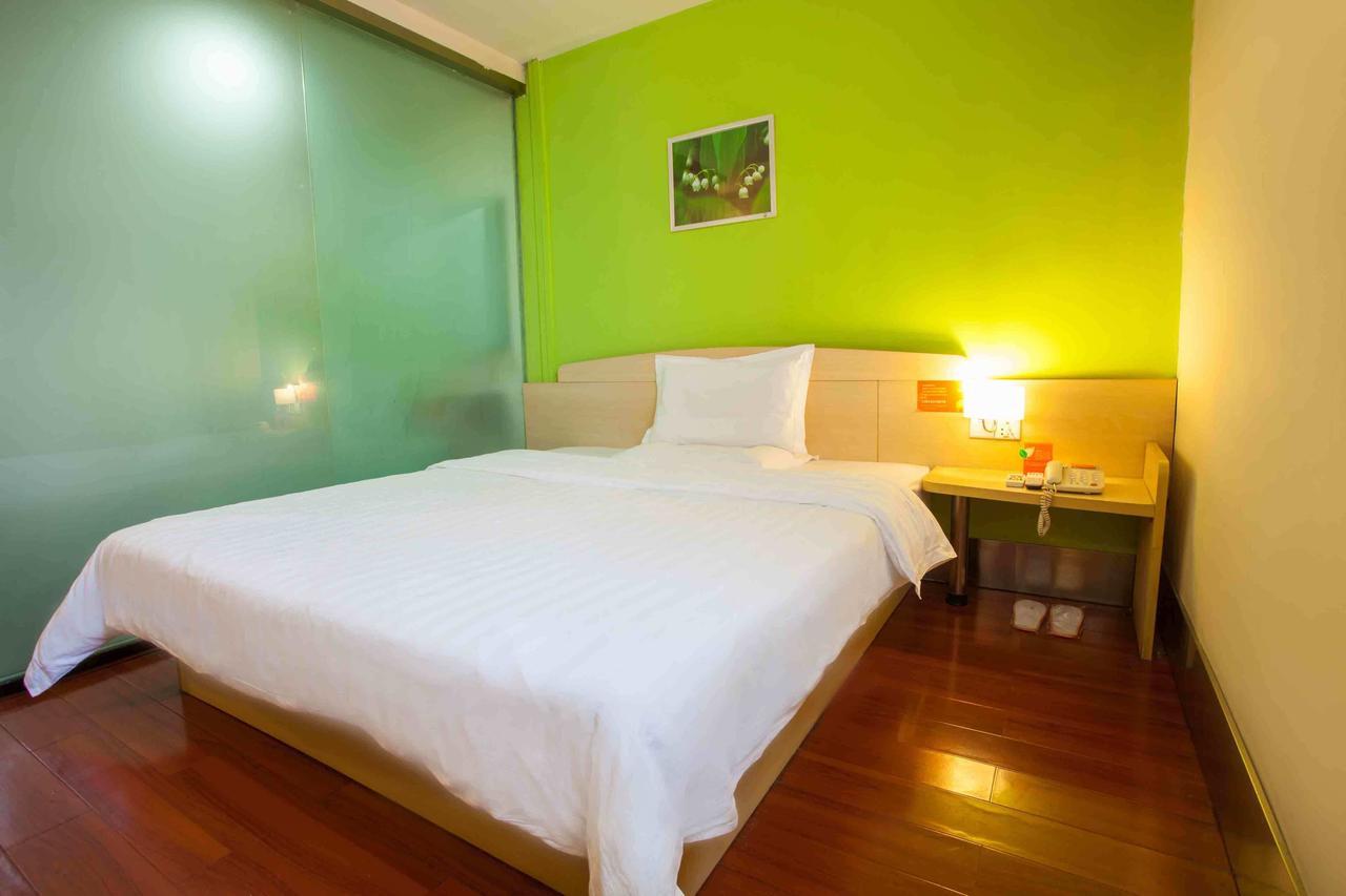 7 Days Inn Yangjiang Xinyue International Studio Cameră foto