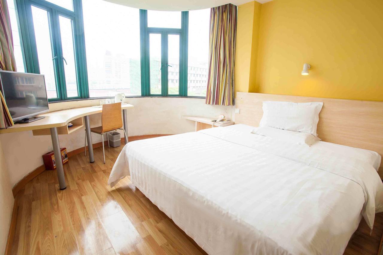 7 Days Inn Yangjiang Xinyue International Studio Cameră foto