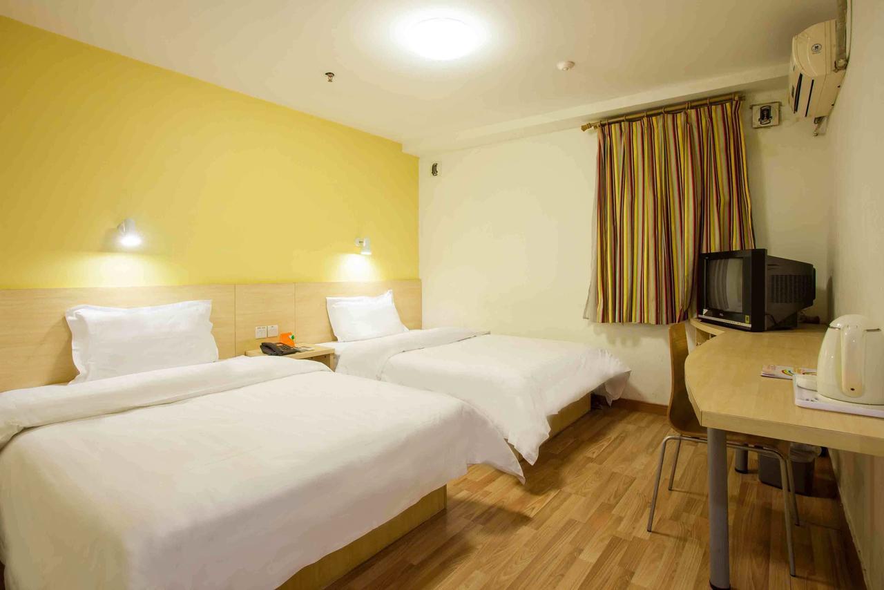 7 Days Inn Yangjiang Xinyue International Studio Cameră foto